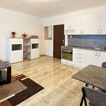 Penzion Kendy Apartment Mistrin Ngoại thất bức ảnh