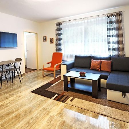 Penzion Kendy Apartment Mistrin Ngoại thất bức ảnh